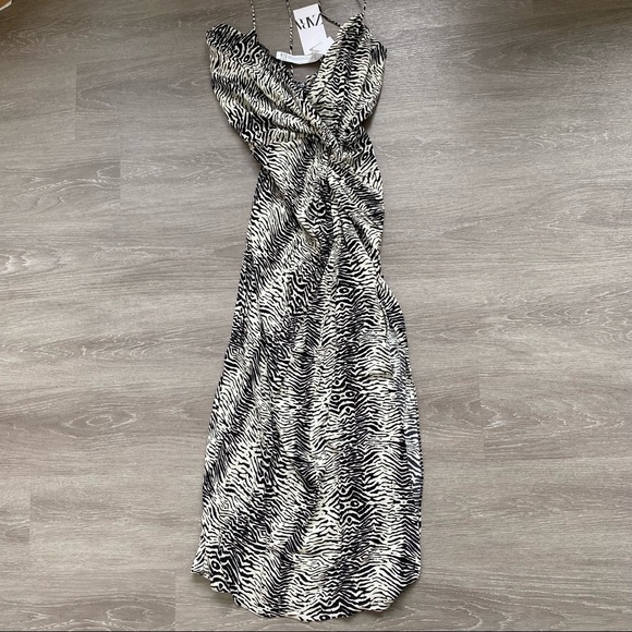 Zara Printed Dress with Draping - Picture 8 of 11